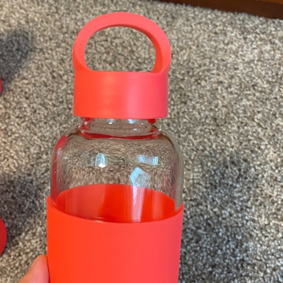 Red Glass Water Bottle Set - Picture 3 of 6